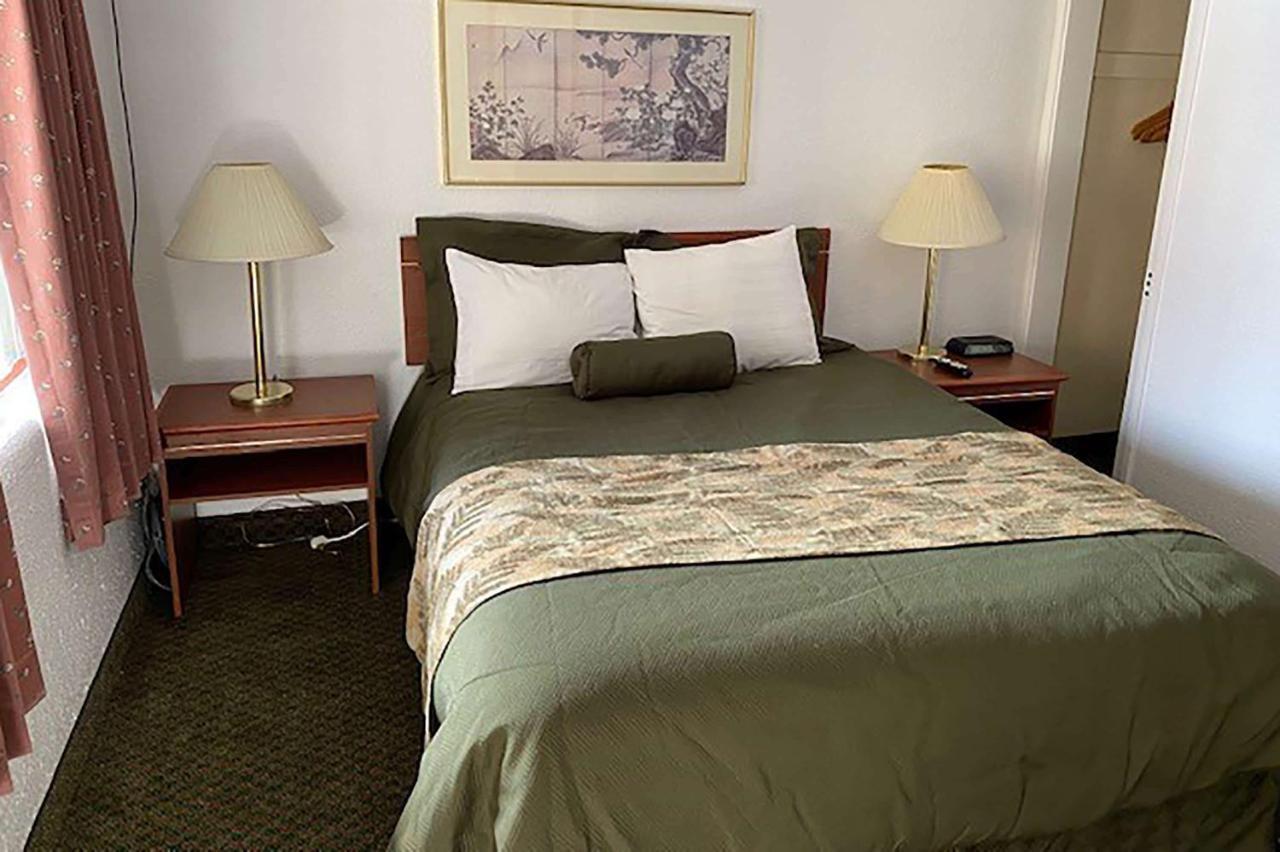 Travelodge By Wyndham The Dalles Eksteriør bilde