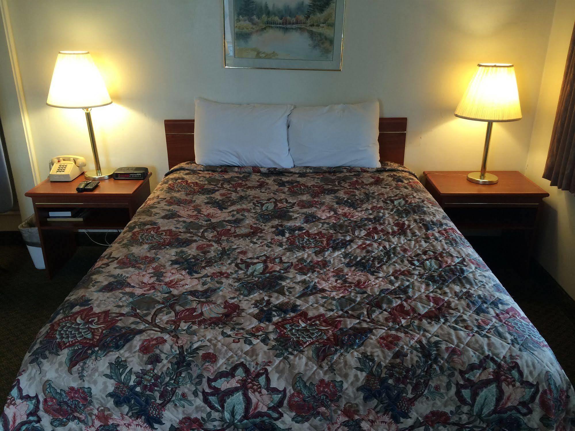 Travelodge By Wyndham The Dalles Eksteriør bilde